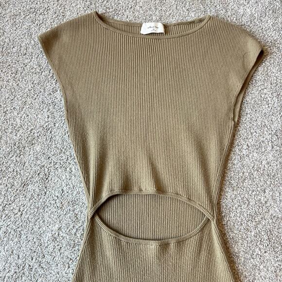 Aritzia Wilfred Free Cut-Out Knit Mini Dress in Olive/Khaki (Sz XXS) - Picture 3 of 15